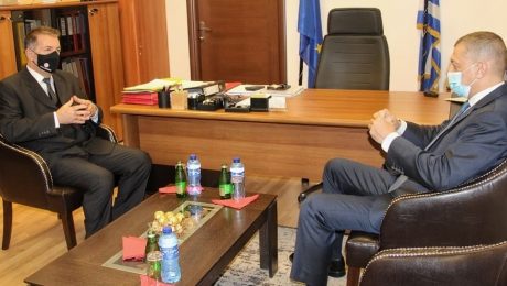 Εθιμοτυπική επίσκεψη στο Δήμαρχο Αμυνταίου Άνθιμο Μπιτάκη ο πρώην Υφυπουργός Εθνικής Άμυνας Αλκιβιάδης Στεφανής