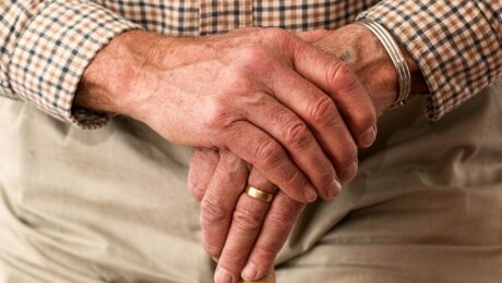 elderly-981400_1280