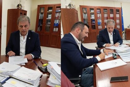 Χωρίς τίτλο