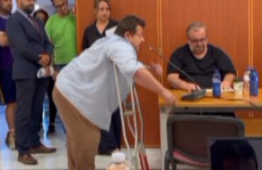 Χωρίς τίτλο