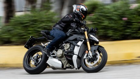 ducati-streetfighter-v4-s-test-3