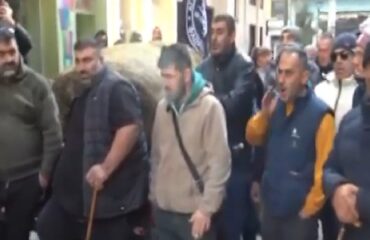 Χωρίς τίτλο