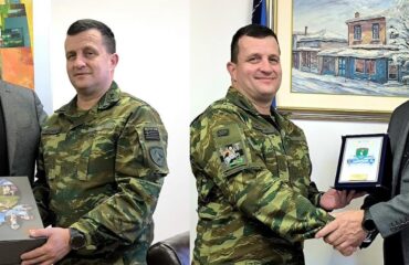 τλο